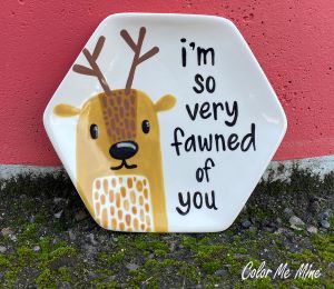Edina - Color Me Mine Fawn Plate